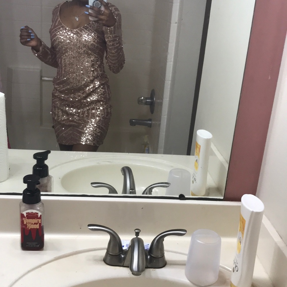 Short Rosegold NYE Dress